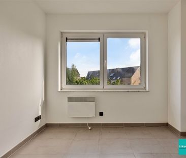 Appartement met 2 kamers en staanplaats - Photo 6