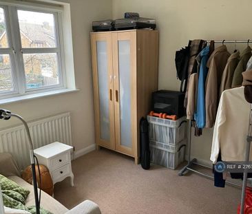 3 bedroom terraced house to rent - Photo 3