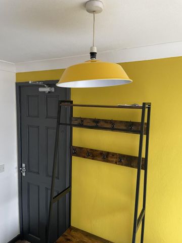 2 bedroom terraced house to rent - Photo 4