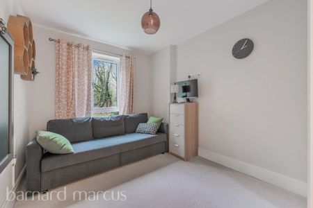 Woodcote Side - Photo 2