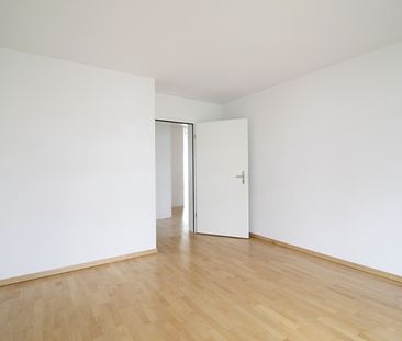 Spacieux appartement de 4,5 pièces au calme - Photo 1
