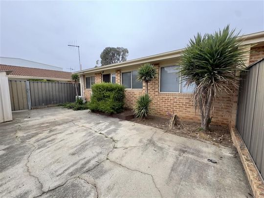 9/17-23 Thurralilly Street, Queanbeyan - Photo 1