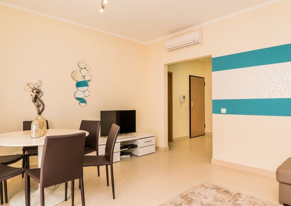 APARTMENT - T2 - Conceição Tavira