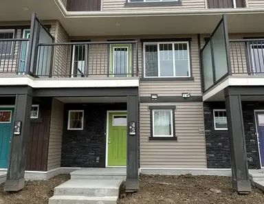 (PN 1139) Modern 3-Bedroom Townhome with Double Car Garage | 1530 Tamarack Blvd Nw, Edmonton - Photo 1