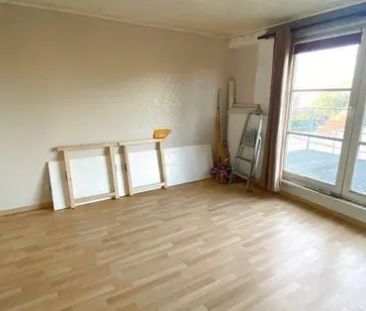 Vernieuwd duplexappartement met terras, berging en gemeensch - Foto 2