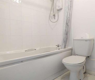 Kimbolton Close, Freshbrook, Swindon, SN5 - Photo 3