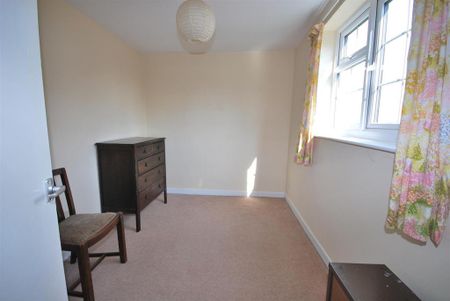 2 bedroom cottage to rent - Photo 3