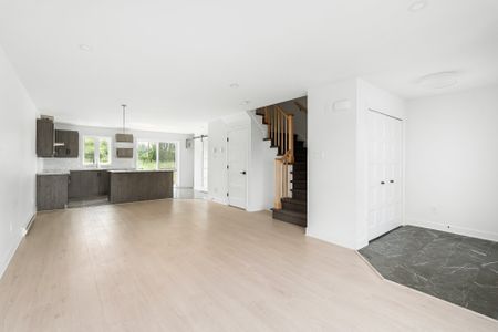 535 Av. de la Traversée - Photo 2