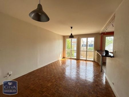 Location Appartement 2 pièces 47m² POITIERS 86000 - Photo 2