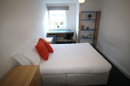 Flat 40, Samara Plaza, LS2 9DU, Leeds - Photo 3