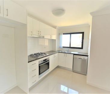 52/1 Killara Avenue, Killara - Photo 2