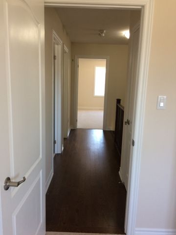 For Lease - 14 Cohoe Street, Brampton, Ontario - Photo 4