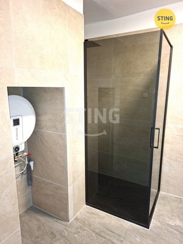 Pronájem bytu 1+kk a garsoniéry 33 m², Strážnice, Vysoká - Photo 2