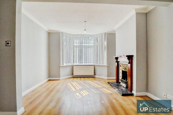 3 bedroom semi-detached house to rent - Photo 1