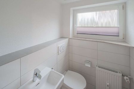 Neu renoviert: 3 Zimmer Mietwohnung im Erdgeschoss mit Terrasse - Foto 4