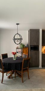 Très Grand 4 ½ – 2 Salles de Bains – Possibilité Stationnement Intérieur – 1ier Mars - Photo 4