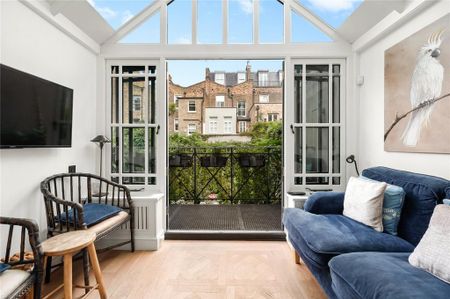 4 bedroom terraced house to rent - Photo 3