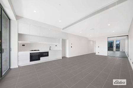 1304/1A Lawson Square - Photo 4