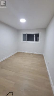 83 THICKSON ROAD N - Photo 1