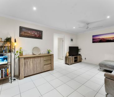 6 Cooloola Crescent, North Lakes QLD 4509 - House For Rent | Domain - Photo 4