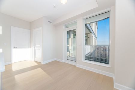 For Lease - 3240 William Coltson Avenue Unit# 1901, Oakville, Ontario - Photo 3