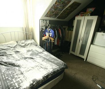 4 Bed - **bills Included** Coast Road, High Heaton, Ne7 - Photo 4