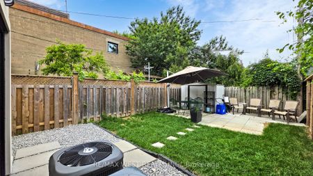 253 Oakwood Avenue #1 - Photo 3