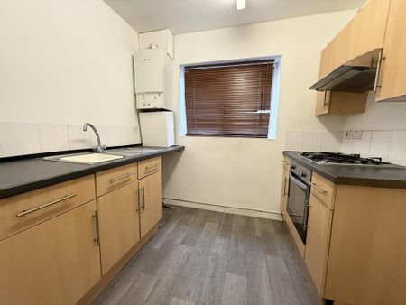 2 bedroom flat to rent - Photo 3