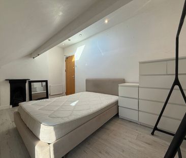 Cottrell Road, Roath - Photo 3