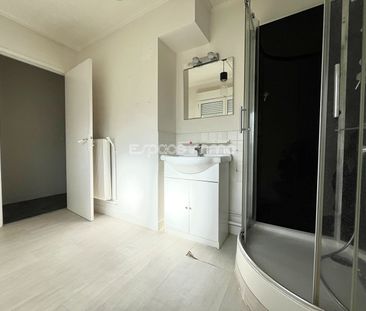 Location Appartement 2 pièces 51m² NOTRE DAME DE BONDEVILLE 76960 - Photo 4