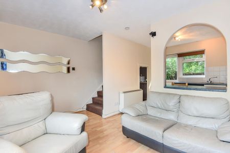 1 bedroom end of terrace house to rent - Photo 3