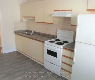 For Lease - 2773 Lake Shore Boulevard Unit# 4, Toronto, Ontario - Photo 4