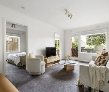 North-Facing, Spacious, and Prime Location! - Photo 3