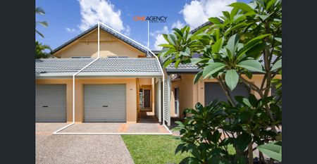 Modern Townhouse Living in Resort-Style Sailfish Cove 🐠 - Photo 4