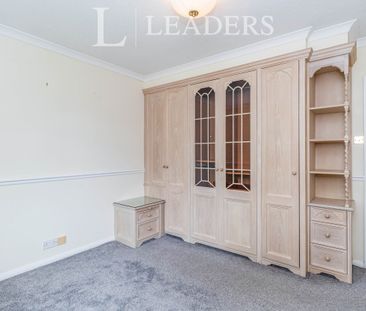 2 bedroom apartment to rent Roymount Court, Lovelace Road, Surbiton... - Photo 6