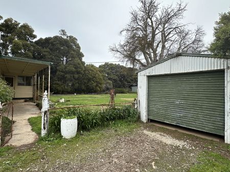 603 Union Road, KATANDRA WEST VIC 3634 - Photo 3