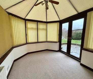 4 bedroom detached house to rent - Photo 2