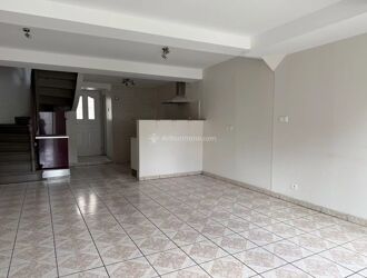 Location Maison 4 pièces 91 m2 à Gaillac - Photo 2
