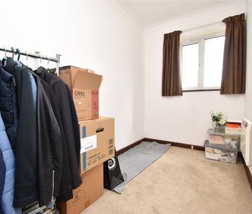 Bugsby Way, Kesgrave, Ipswich, Suffolk, IP5 2BB - Photo 4