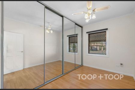 Well-Presented Home Offering Easy-Care Living - Photo 3