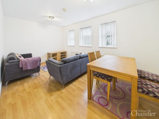 Apt 2 Harland Mews, 20A Station Road, BT4 1RE - Photo 1