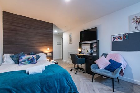 1 bed Apartment for Rent - Photo 4