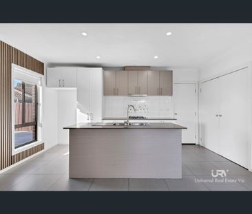 4A Parton Place, Craigieburn, Vic 3064 - Photo 3