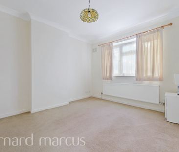 Holden Road, London, Woodside Park - Photo 4