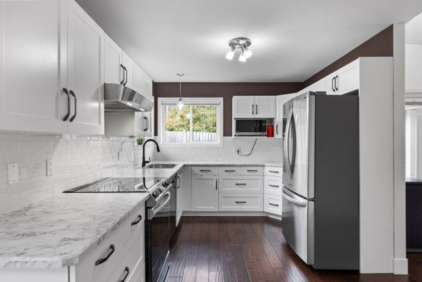 Parksville Rancher - Photo 1