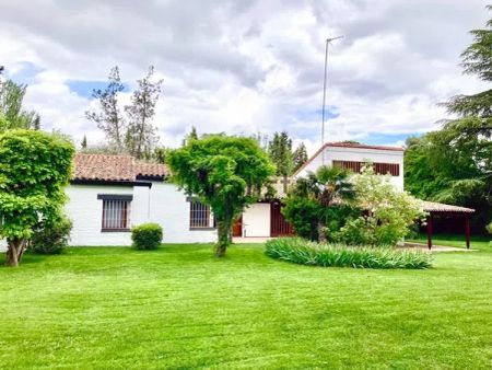 Alquiler de casa o chalet independiente en Calle de Guecho - Photo 3