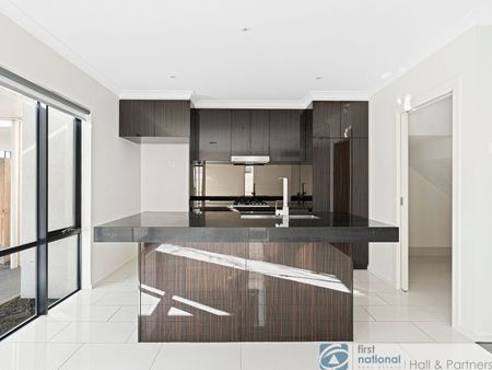 19 Amaryn Court, Springvale - Photo 3