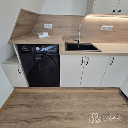 Pronájem bytu 1+kk 32 m² - Photo 2