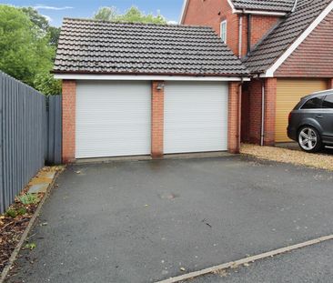 Quinton Close, Hatton Park, Warwick - Photo 4
