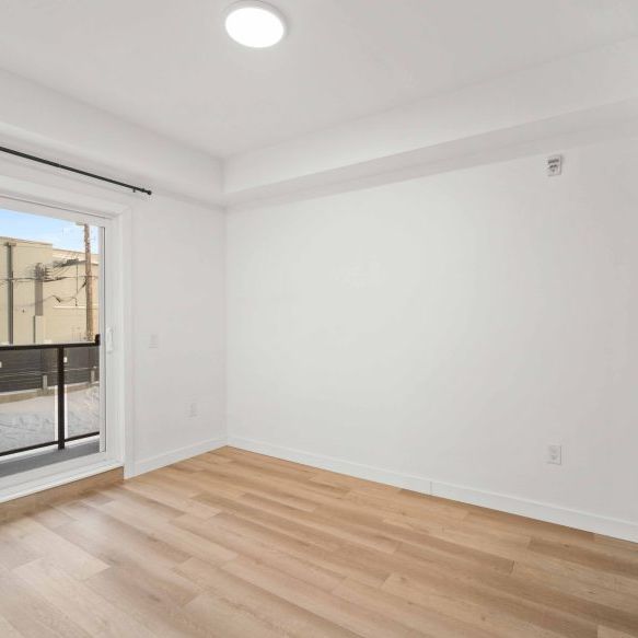 Beverly: Wheelchair Accessible – 710 Westminster, Winnipeg, MB - Photo 1